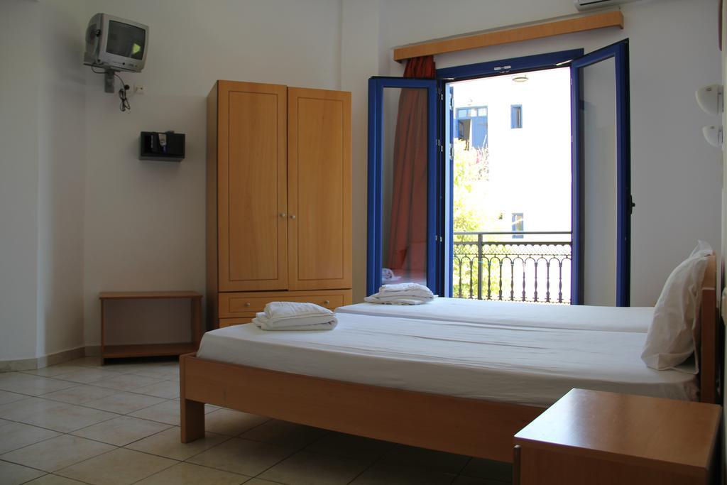 Hotel Stavris Khora Sfakion Ngoại thất bức ảnh