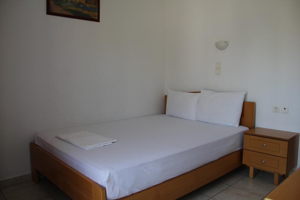 Hotel Stavris Khora Sfakion Ngoại thất bức ảnh