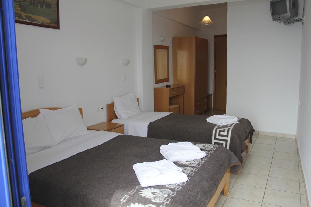 Hotel Stavris Khora Sfakion Ngoại thất bức ảnh