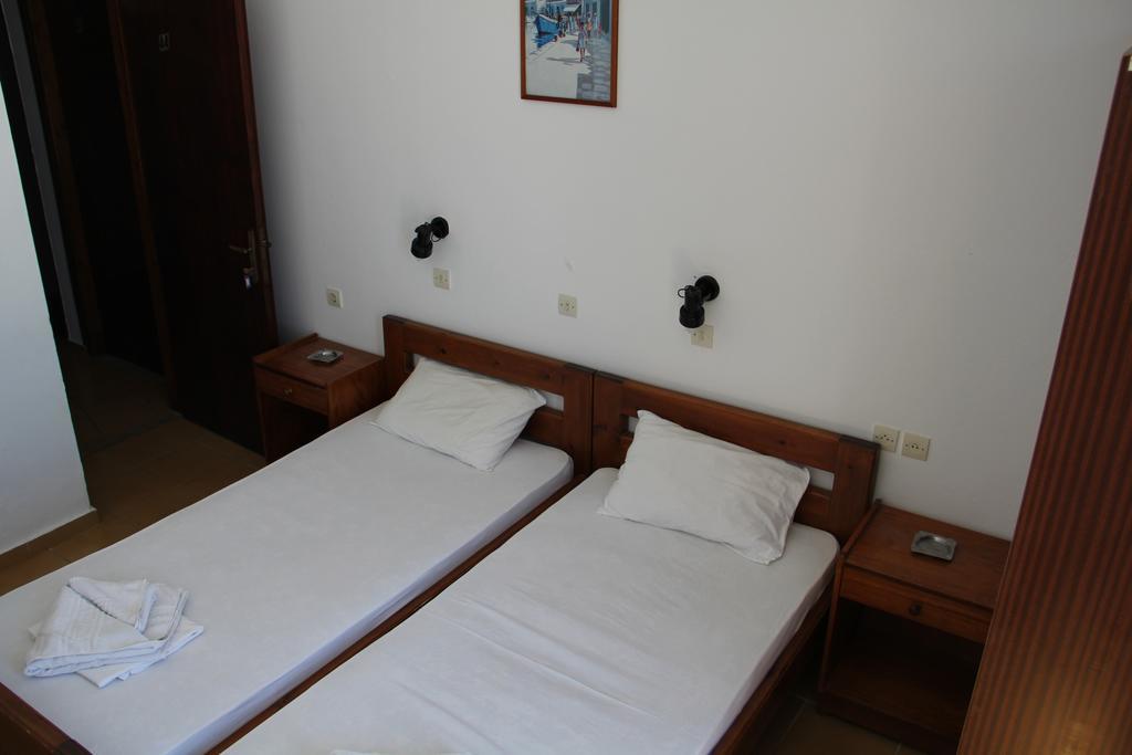 Hotel Stavris Khora Sfakion Ngoại thất bức ảnh