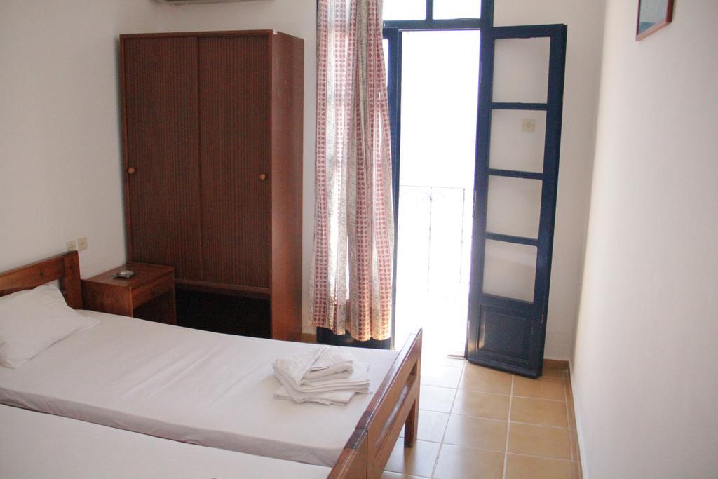 Hotel Stavris Khora Sfakion Ngoại thất bức ảnh