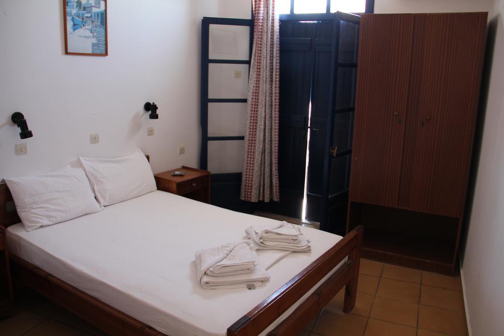 Hotel Stavris Khora Sfakion Ngoại thất bức ảnh